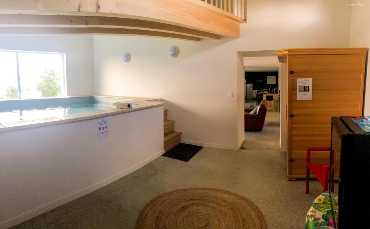 Villa Elegante A Panissieres Avec Piscine Privee 외부 사진